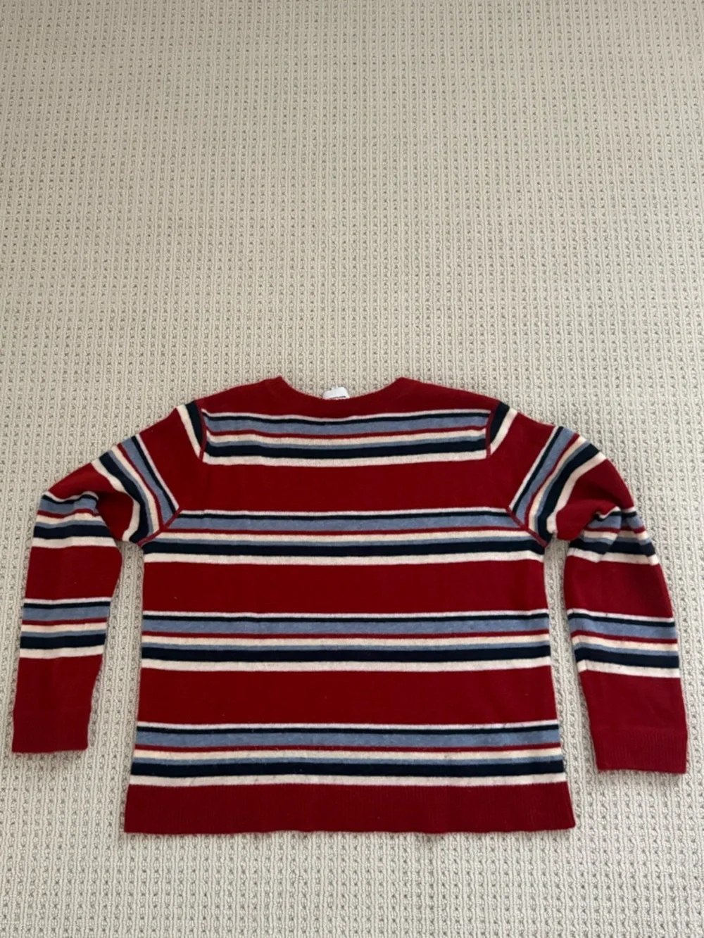 Reformation Cashmere Boyfriend Sweater Red - Size M - Picture 4 of 4